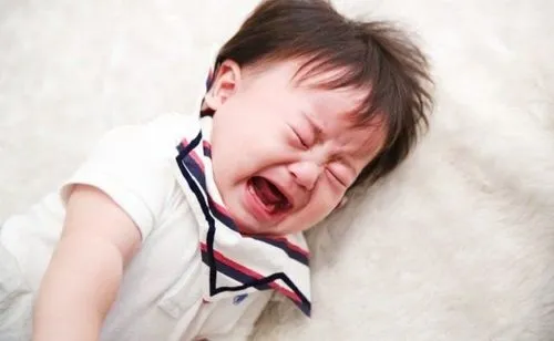 gãy xương cành tươi ở trẻ em