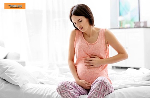Bị đau bụng khi mang thai tháng đầu