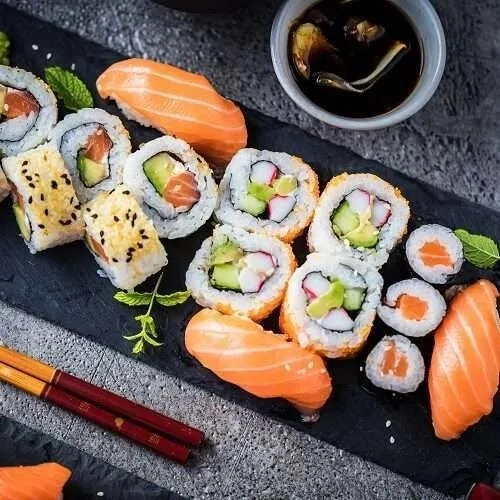 bầu có được ăn sushi không