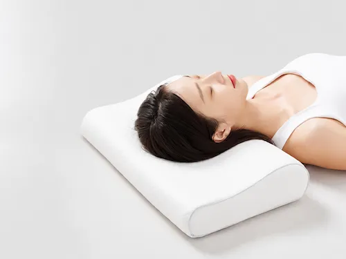 bị đau cổ sau khi ngủ dậy