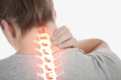 đau cổ khi ngủ dậy